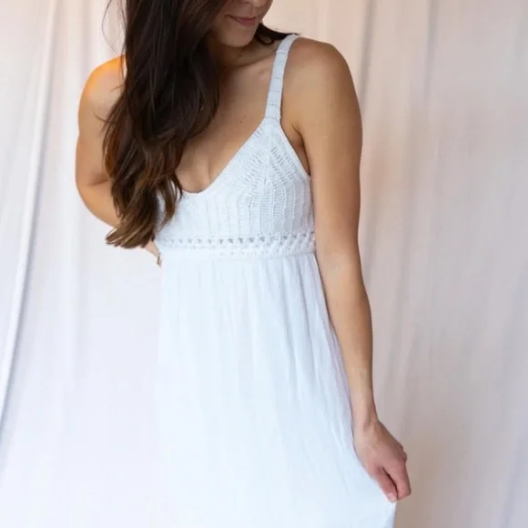 Sincerely Jules Midi Dress - Picture 2 of 7